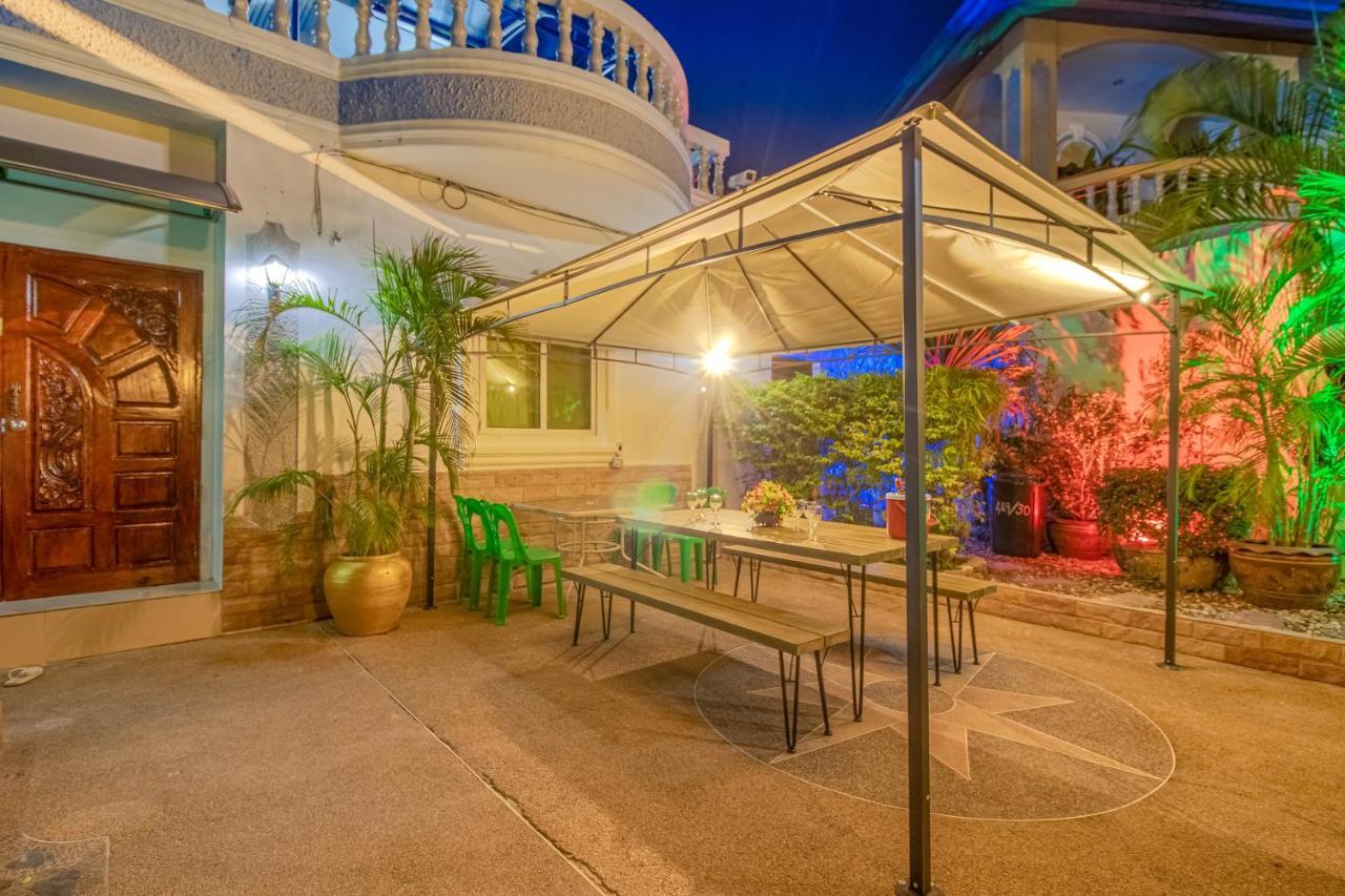 Ratana Villa - Pattaya Holiday House Walking Street 7 Bedrooms Екстериор снимка
